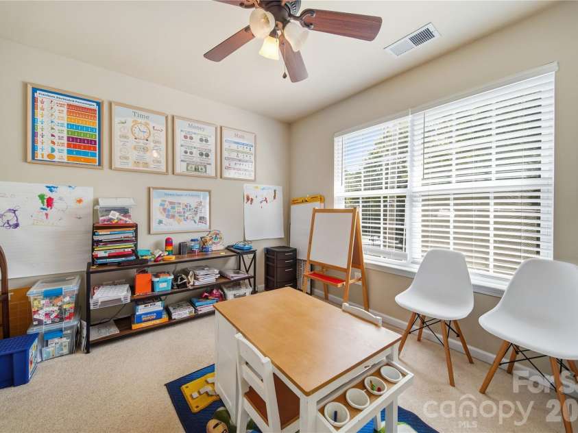 521 Stowe Road, Belmont, NC 28012.  MLS# CAR4426823, YatesRealty ID 53279. 
