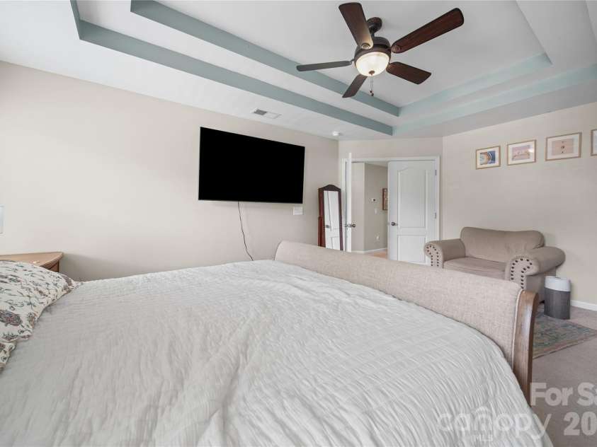 521 Stowe Road, Belmont, NC 28012.  MLS# CAR4426823, YatesRealty ID 53279. 