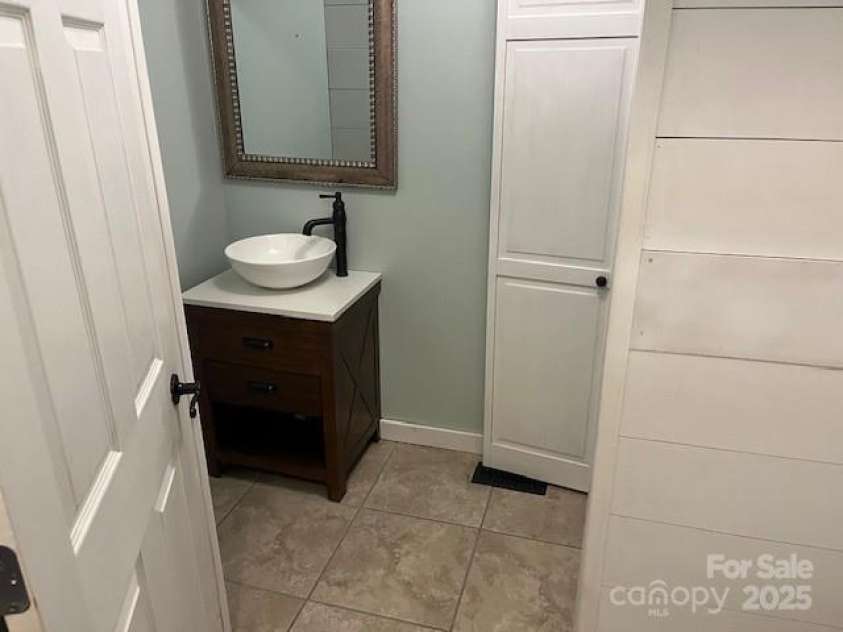 110 Shady Woods Lane, Rutherfordton, NC 28139.  MLS# CAR4280331, YatesRealty ID 5328. 