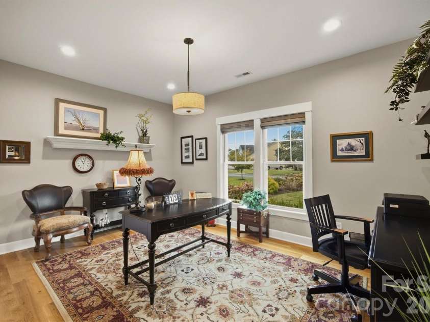 124 Beechmont Drive, Morganton, NC 28655.  MLS# CAR4426147, YatesRealty ID 53280. 
