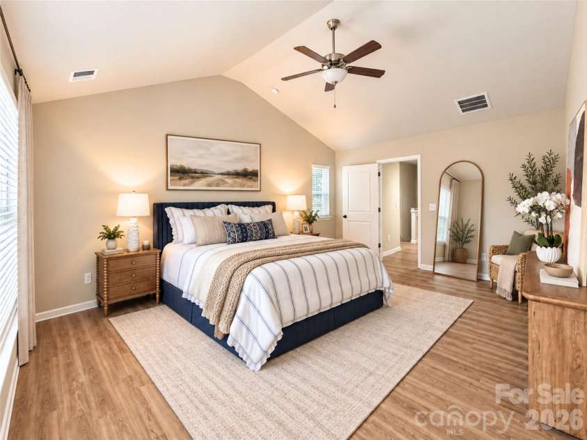 8913 Sawyer Run Court, Charlotte, NC 28215.  MLS# CAR4428253, YatesRealty ID 53283. 