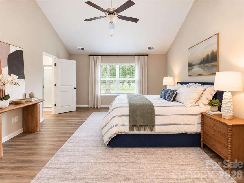 8913 Sawyer Run Court, Charlotte, NC 28215.  MLS# CAR4428253, YatesRealty ID 53283. 