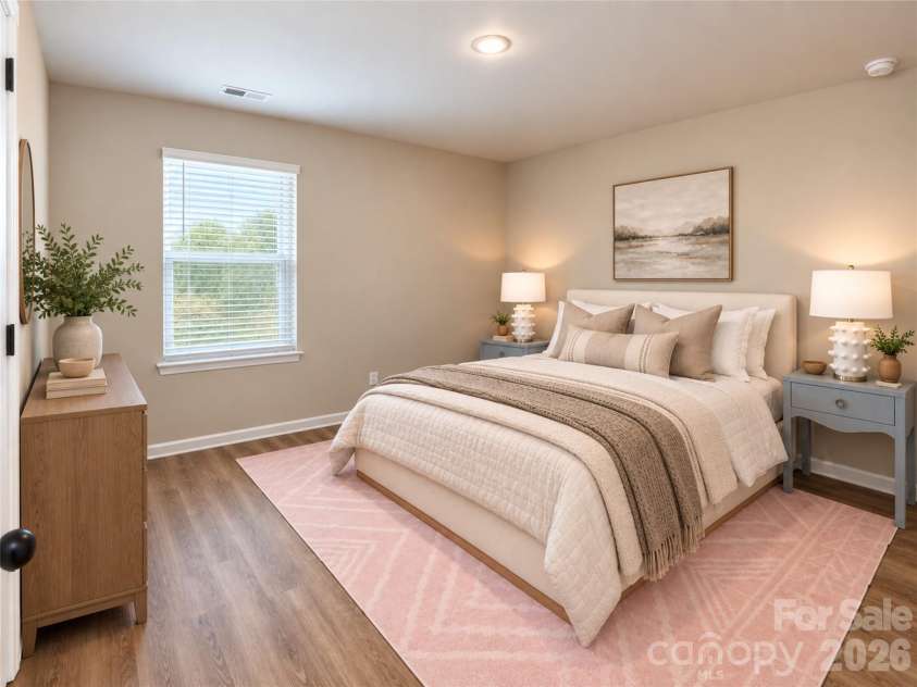 8913 Sawyer Run Court, Charlotte, NC 28215.  MLS# CAR4428253, YatesRealty ID 53283. 