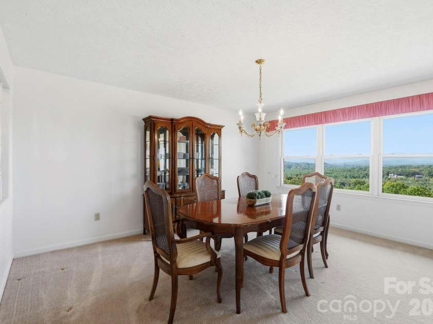 244 Mountain Valley Drive, Hendersonville, NC 28739.  MLS# CAR4425255, YatesRealty ID 53285. 