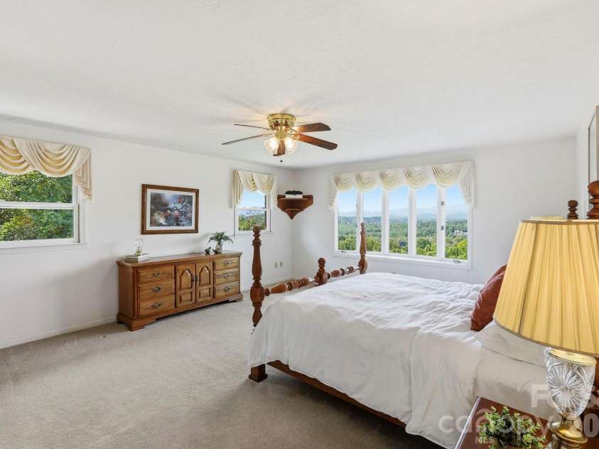 244 Mountain Valley Drive, Hendersonville, NC 28739.  MLS# CAR4425255, YatesRealty ID 53285. 