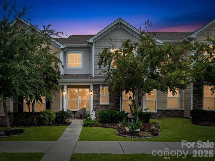 859 Pennington Drive, Lancaster, SC 29720.  MLS# CAR4427835, YatesRealty ID 53286. 
