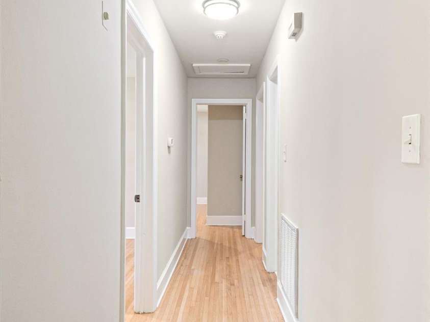 1914 Kilborne Drive, Charlotte, NC 28205.  MLS# CAR4428533, YatesRealty ID 53289. 