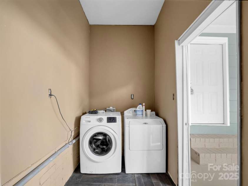 4926 Nc Highway 109 South, Mount Gilead, NC 27306.  MLS# CAR4214139, YatesRealty ID 5329. Laundry