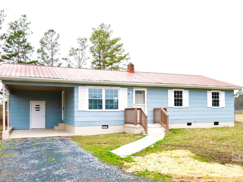 4926 Nc Highway 109 South, Mount Gilead, NC 27306.  MLS# CAR4214139, YatesRealty ID 5329. Parking View