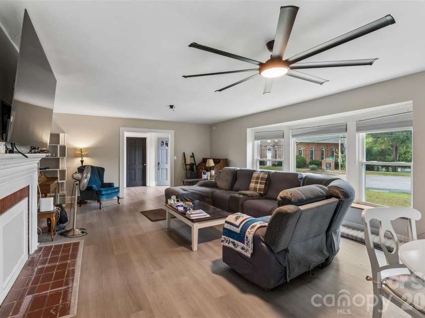 1495 Main Street, Mount Pleasant, NC 28124.  MLS# CAR4427258, YatesRealty ID 53294. 