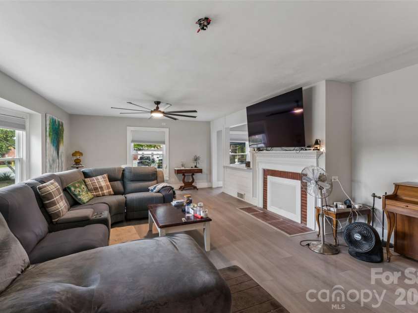 1495 Main Street, Mount Pleasant, NC 28124.  MLS# CAR4427258, YatesRealty ID 53294. 
