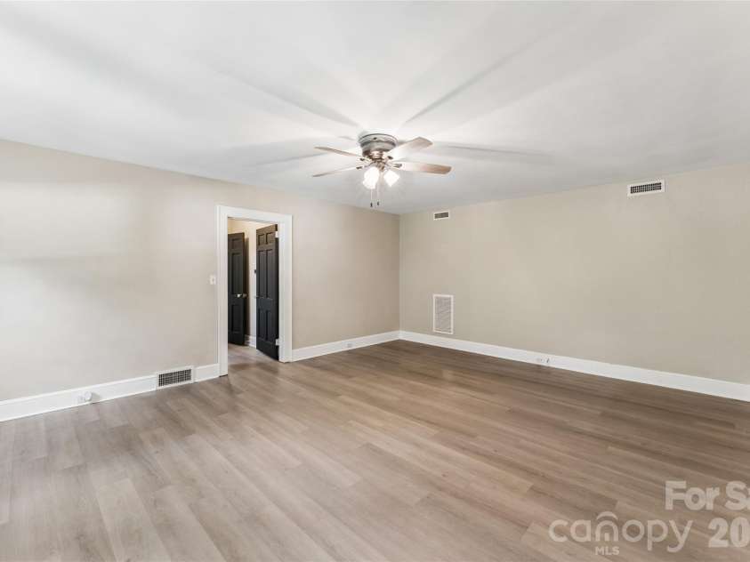 1495 Main Street, Mount Pleasant, NC 28124.  MLS# CAR4427258, YatesRealty ID 53294. 