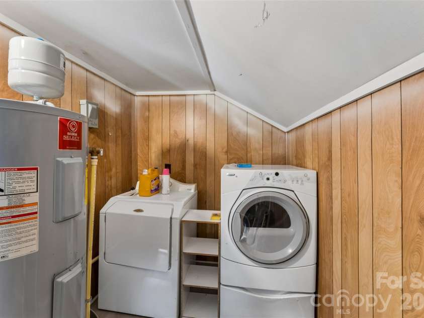 1495 Main Street, Mount Pleasant, NC 28124.  MLS# CAR4427258, YatesRealty ID 53294. Upstairs laundry