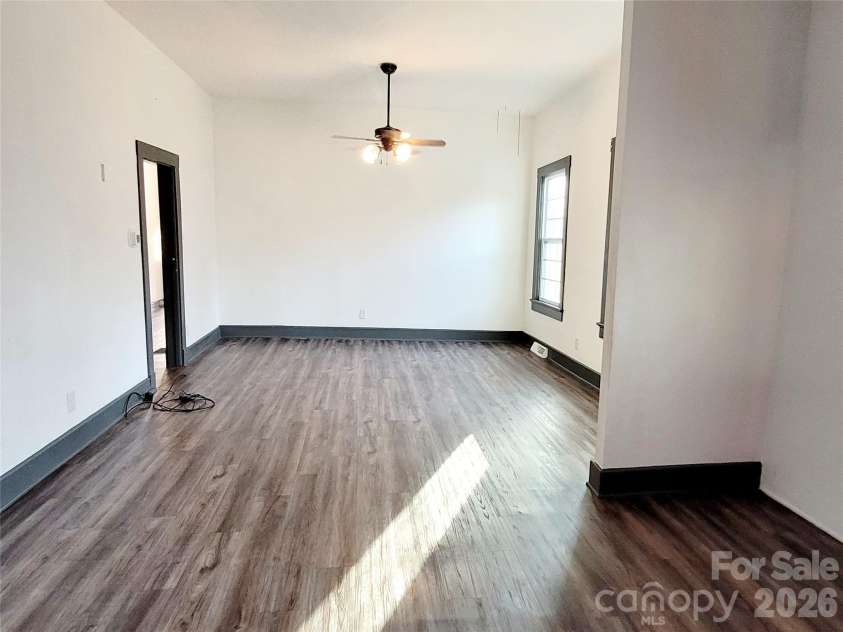 34 Fairview Avenue, Ware Shoals, SC 29692.  MLS# CAR4428854, YatesRealty ID 53296. 