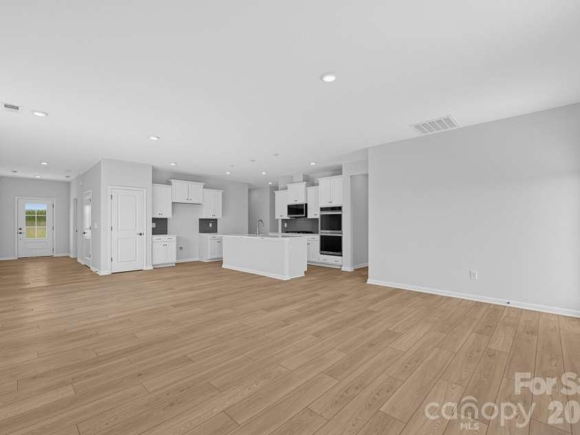 390 Waxhaw Village Road, Lancaster, SC 29720.  MLS# CAR4428867, YatesRealty ID 53297. 