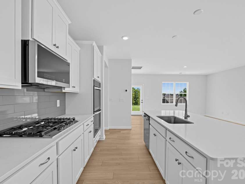 390 Waxhaw Village Road, Lancaster, SC 29720.  MLS# CAR4428867, YatesRealty ID 53297. 