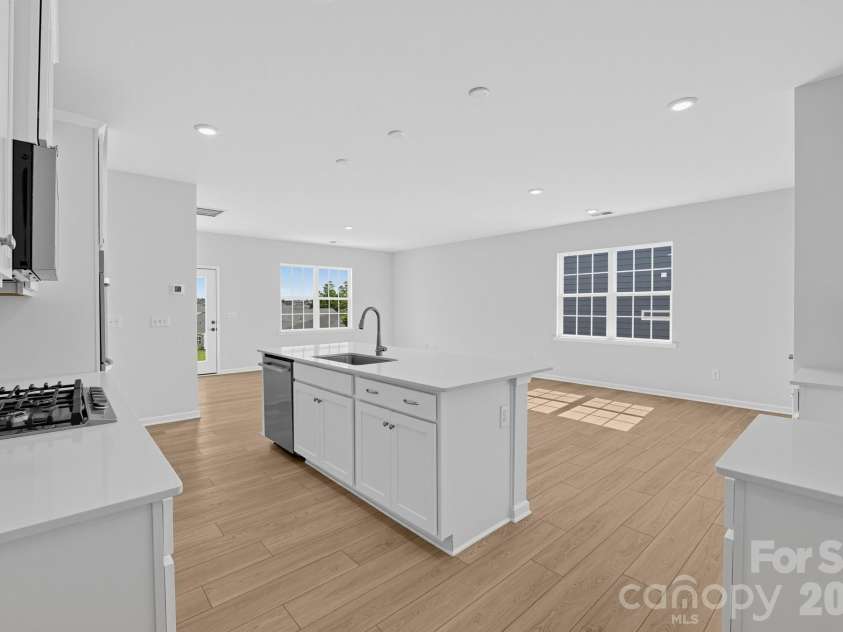 390 Waxhaw Village Road, Lancaster, SC 29720.  MLS# CAR4428867, YatesRealty ID 53297. 