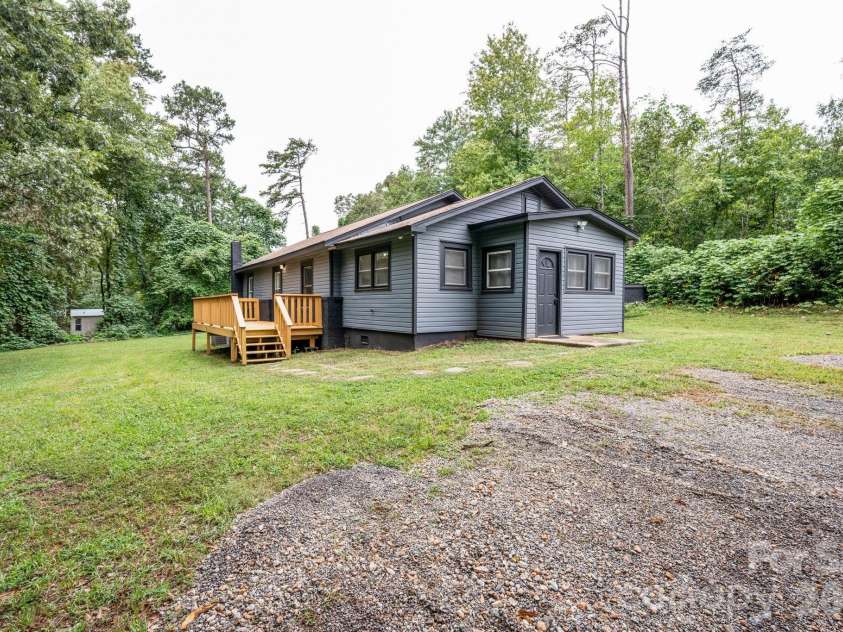 1180 Piney Ridge Road, Forest City, NC 28043.  MLS# CAR4427197, YatesRealty ID 53298. 