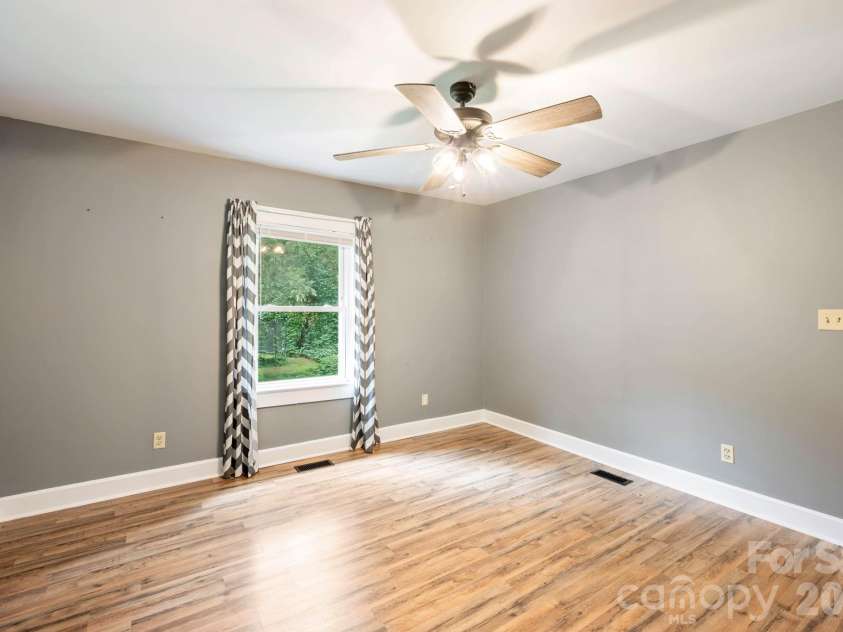 1180 Piney Ridge Road, Forest City, NC 28043.  MLS# CAR4427197, YatesRealty ID 53298. 