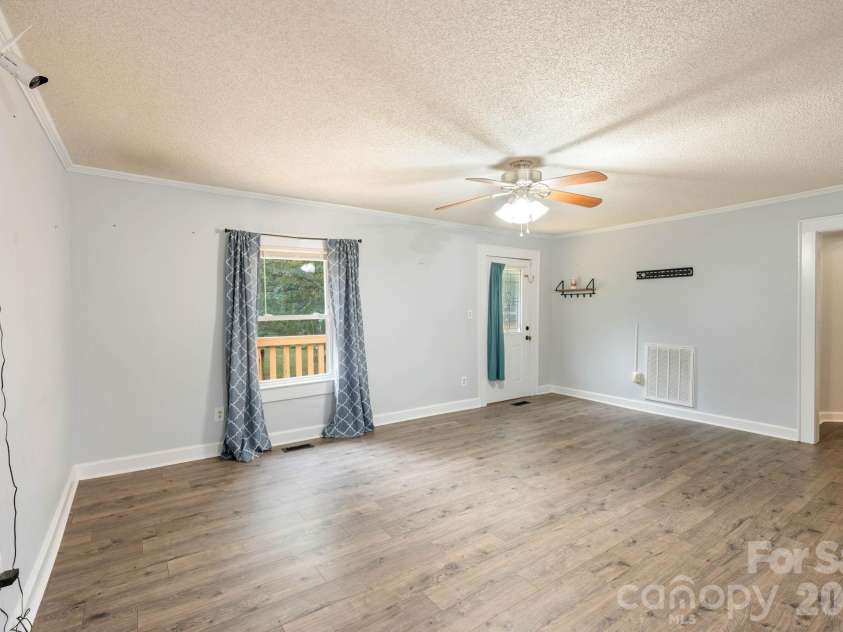 1180 Piney Ridge Road, Forest City, NC 28043.  MLS# CAR4427197, YatesRealty ID 53298. 