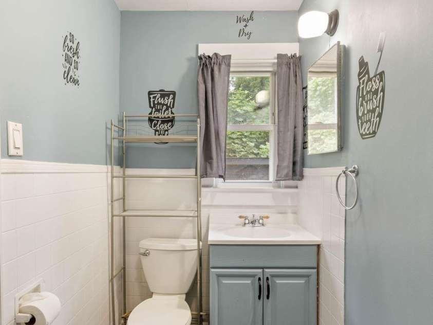 1180 Piney Ridge Road, Forest City, NC 28043.  MLS# CAR4427197, YatesRealty ID 53298. 
