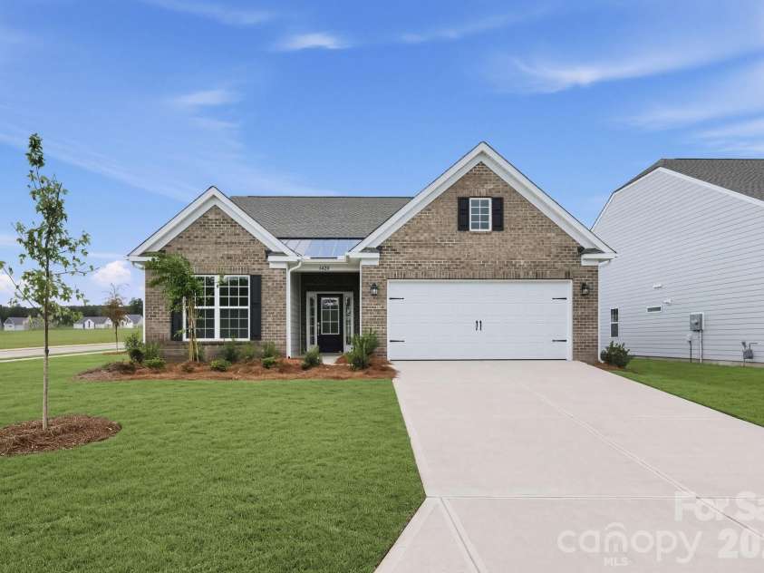 6420 Turkey Roost Way, Lancaster, SC 29720.  MLS# CAR4428870, YatesRealty ID 53300. 