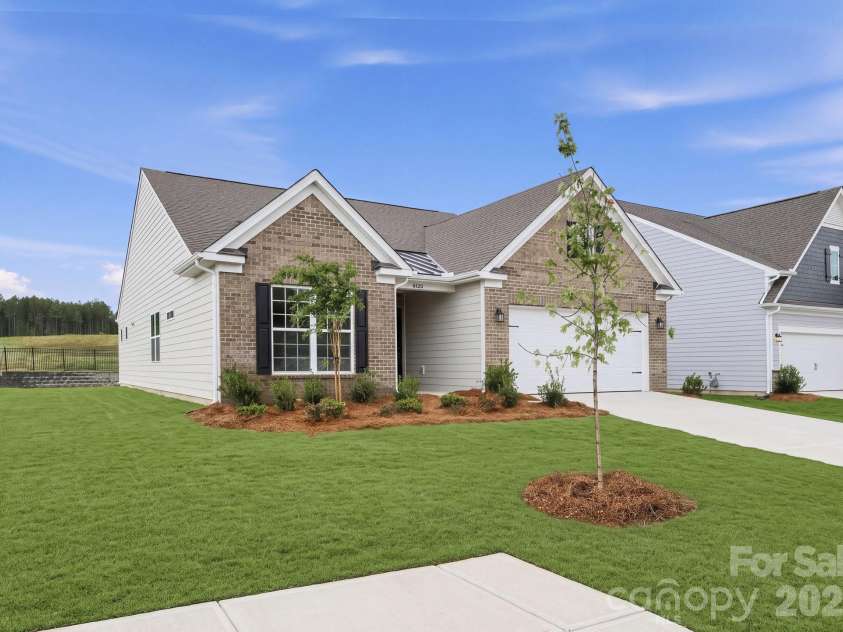 6420 Turkey Roost Way, Lancaster, SC 29720.  MLS# CAR4428870, YatesRealty ID 53300. 