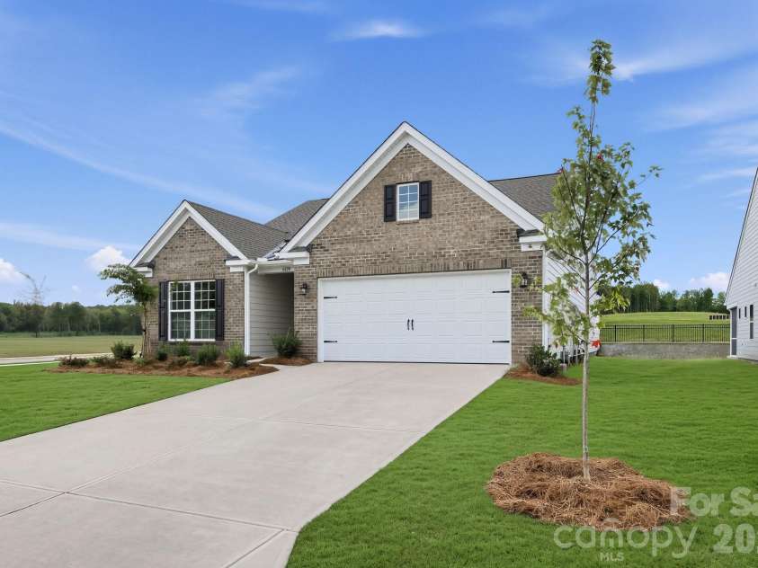 6420 Turkey Roost Way, Lancaster, SC 29720.  MLS# CAR4428870, YatesRealty ID 53300. 