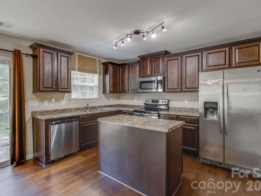 2115 Fieldstone Gate Cove, Monroe, NC 28112.  MLS# CAR4428871, YatesRealty ID 53301. 