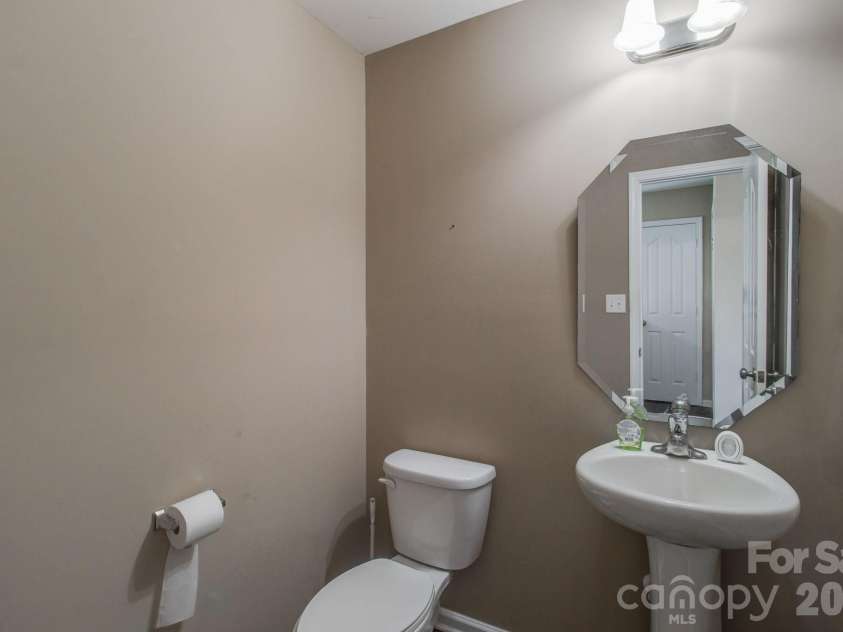 2115 Fieldstone Gate Cove, Monroe, NC 28112.  MLS# CAR4428871, YatesRealty ID 53301. 