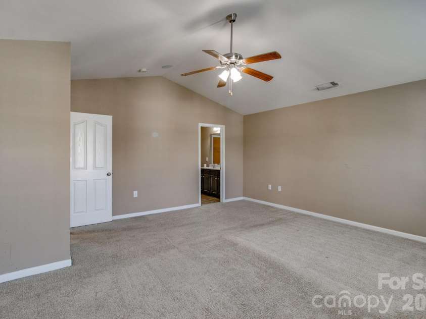 2115 Fieldstone Gate Cove, Monroe, NC 28112.  MLS# CAR4428871, YatesRealty ID 53301. 