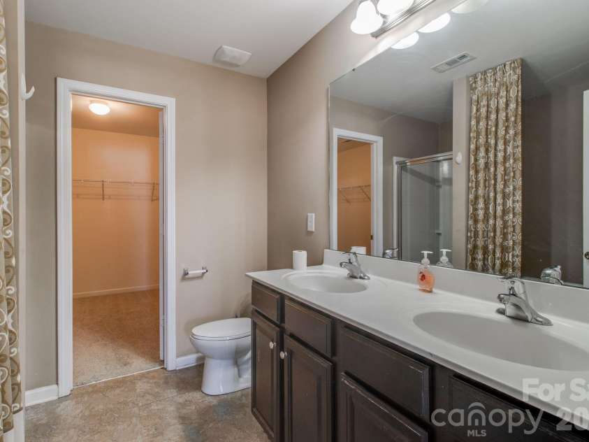 2115 Fieldstone Gate Cove, Monroe, NC 28112.  MLS# CAR4428871, YatesRealty ID 53301. 