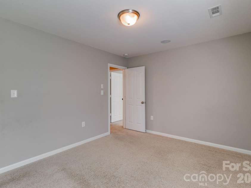 2115 Fieldstone Gate Cove, Monroe, NC 28112.  MLS# CAR4428871, YatesRealty ID 53301. 