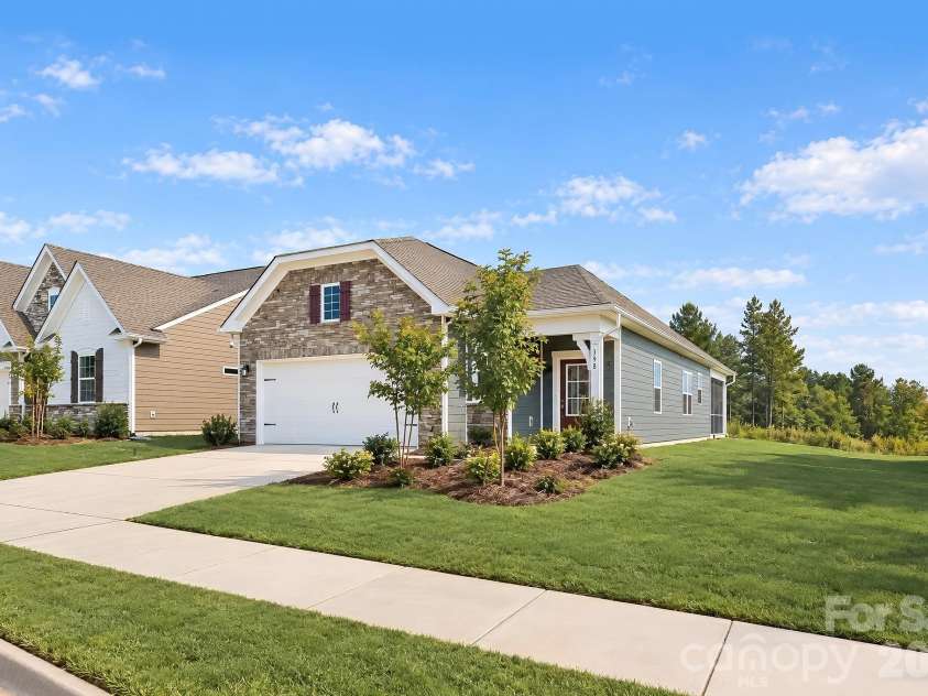 398 Waxhaw Village Road, Lancaster, SC 29720.  MLS# CAR4428876, YatesRealty ID 53303. 