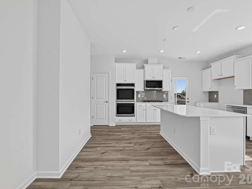 398 Waxhaw Village Road, Lancaster, SC 29720.  MLS# CAR4428876, YatesRealty ID 53303. 