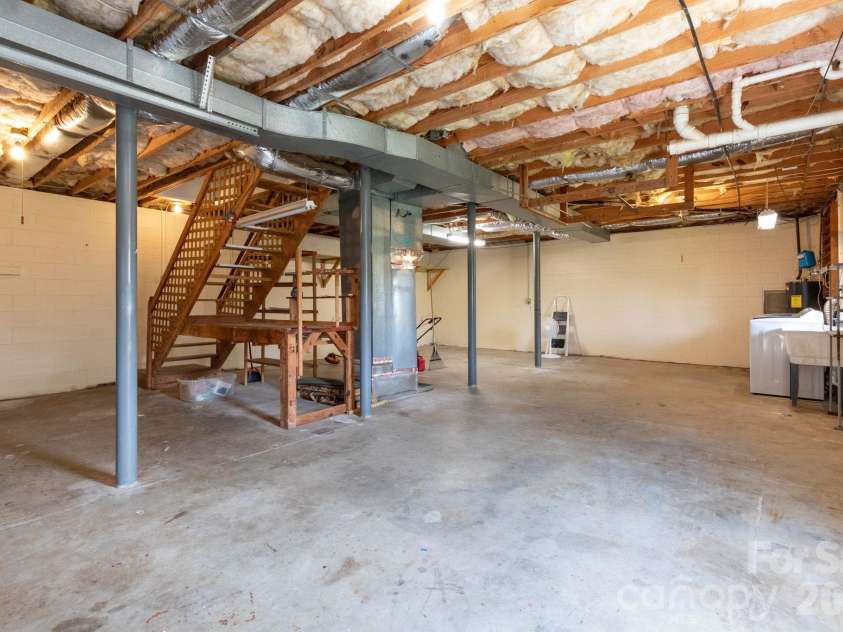 751 Bryson Road, Candler, NC 28715.  MLS# CAR4428722, YatesRealty ID 53305. 
