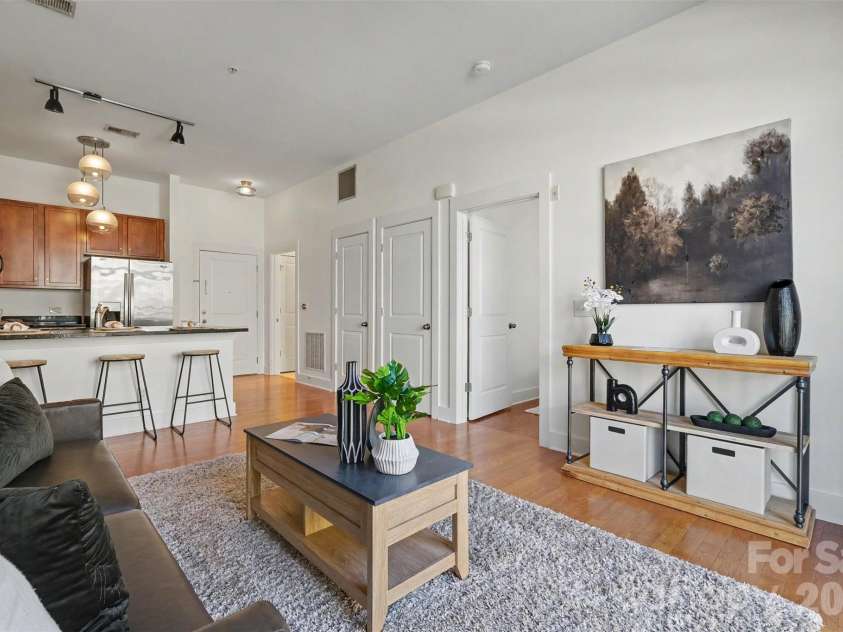 3259 Noda Boulevard, Charlotte, NC 28205.  MLS# CAR4428566, YatesRealty ID 53306. 