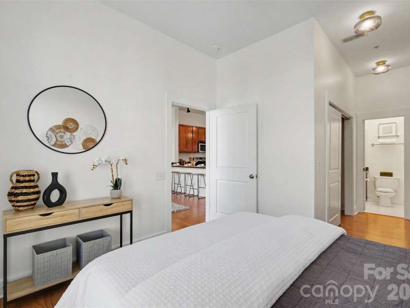 3259 Noda Boulevard, Charlotte, NC 28205.  MLS# CAR4428566, YatesRealty ID 53306. 
