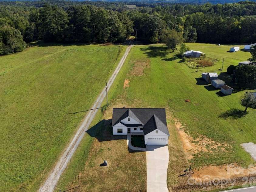 5866 Old Mocksville Road, Salisbury, NC 28144.  MLS# CAR4428505, YatesRealty ID 53308. 
