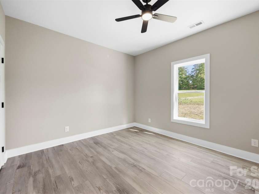 5866 Old Mocksville Road, Salisbury, NC 28144.  MLS# CAR4428505, YatesRealty ID 53308. 