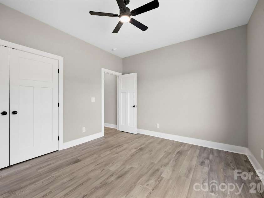 5866 Old Mocksville Road, Salisbury, NC 28144.  MLS# CAR4428505, YatesRealty ID 53308. 