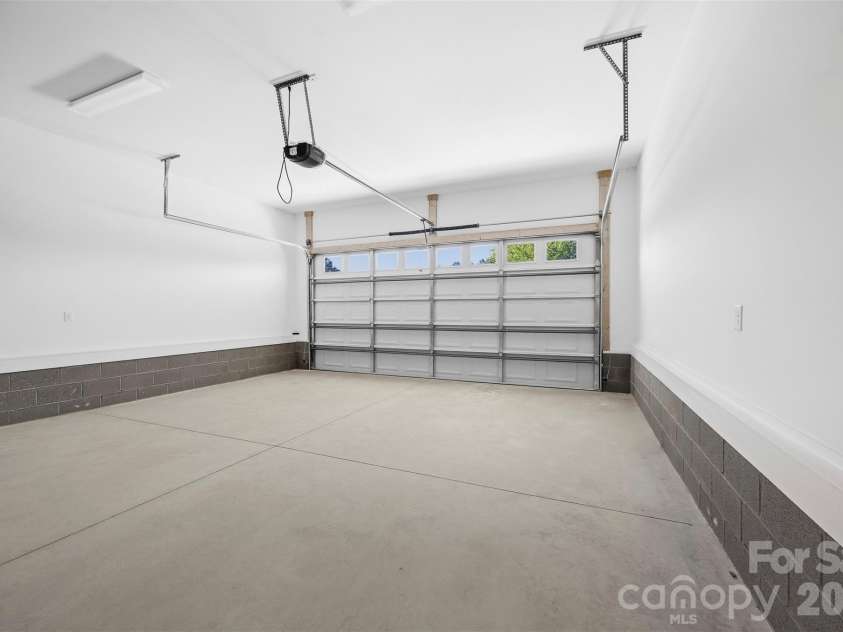 5866 Old Mocksville Road, Salisbury, NC 28144.  MLS# CAR4428505, YatesRealty ID 53308. 