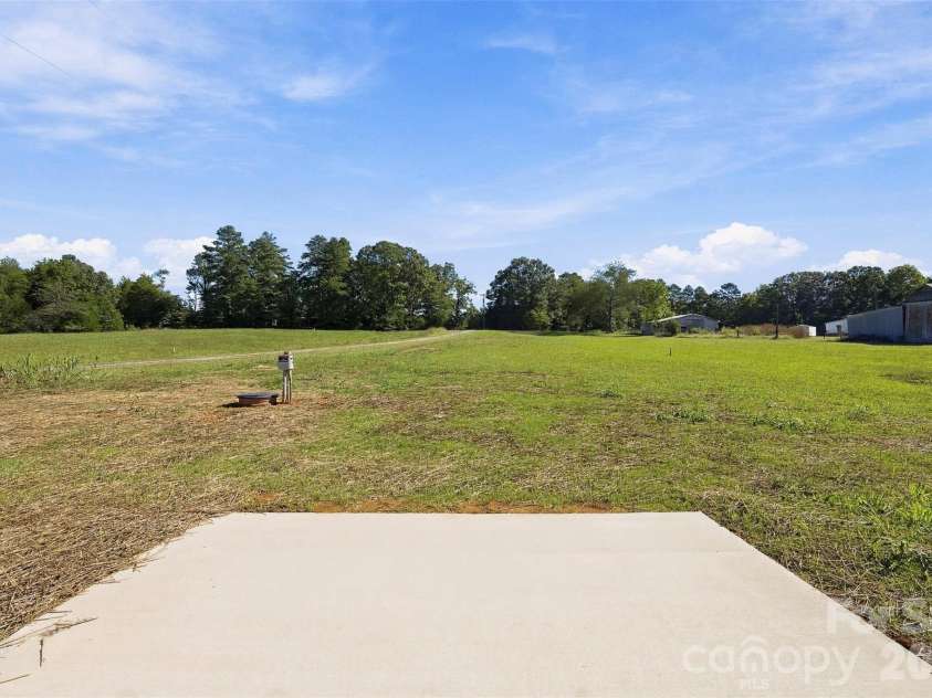 5866 Old Mocksville Road, Salisbury, NC 28144.  MLS# CAR4428505, YatesRealty ID 53308. 