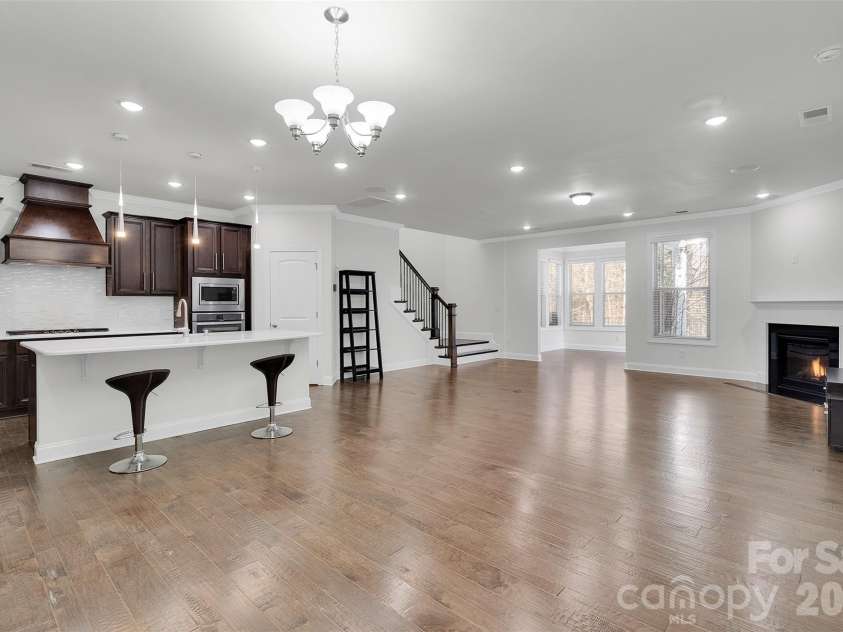 11715 Clems Branch Drive, Charlotte, NC 28277.  MLS# CAR4419709, YatesRealty ID 53309. 
