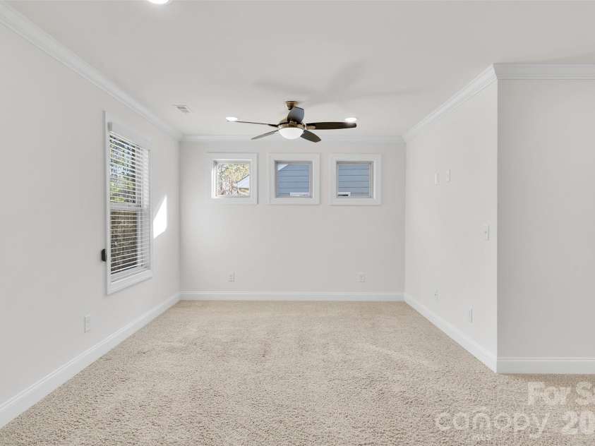 11715 Clems Branch Drive, Charlotte, NC 28277.  MLS# CAR4419709, YatesRealty ID 53309. 