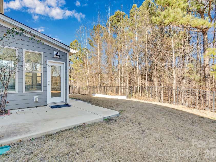 11715 Clems Branch Drive, Charlotte, NC 28277.  MLS# CAR4419709, YatesRealty ID 53309. 