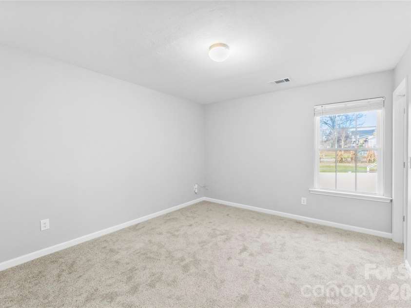 5305 Park Brook Drive, Charlotte, NC 28269.  MLS# CAR4336100, YatesRealty ID 5331. Upper Bedroom #4