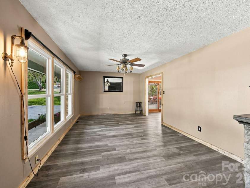 2935 Palmer Place, Hudson, NC 28638.  MLS# CAR4422524, YatesRealty ID 53310. 