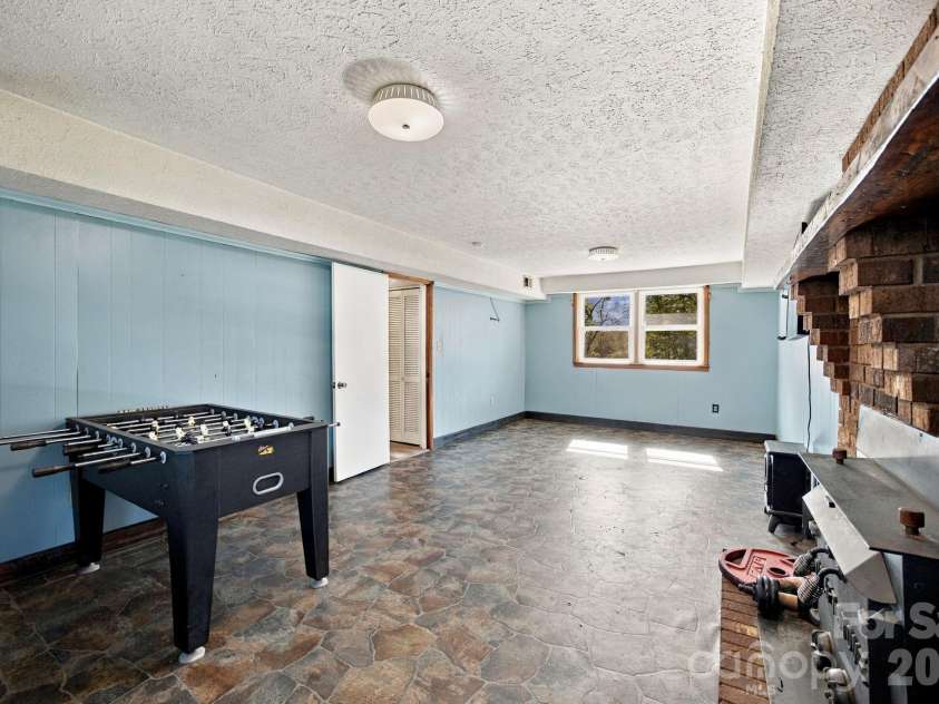 2935 Palmer Place, Hudson, NC 28638.  MLS# CAR4422524, YatesRealty ID 53310. 