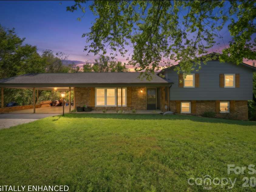 2935 Palmer Place, Hudson, NC 28638.  MLS# CAR4422524, YatesRealty ID 53310. 